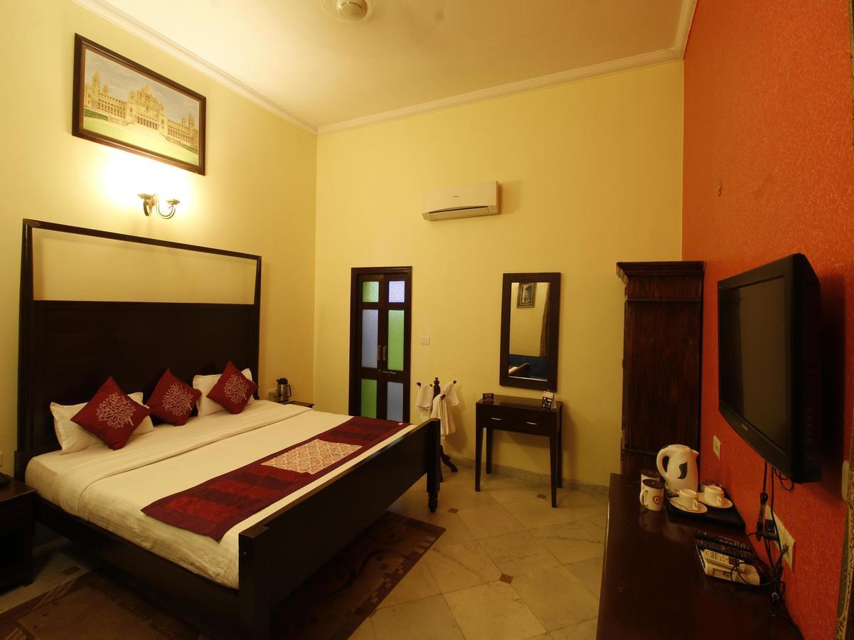 Oyo 2593 The Marwar Hotel & Gardens Jodhpur  Bagian luar foto